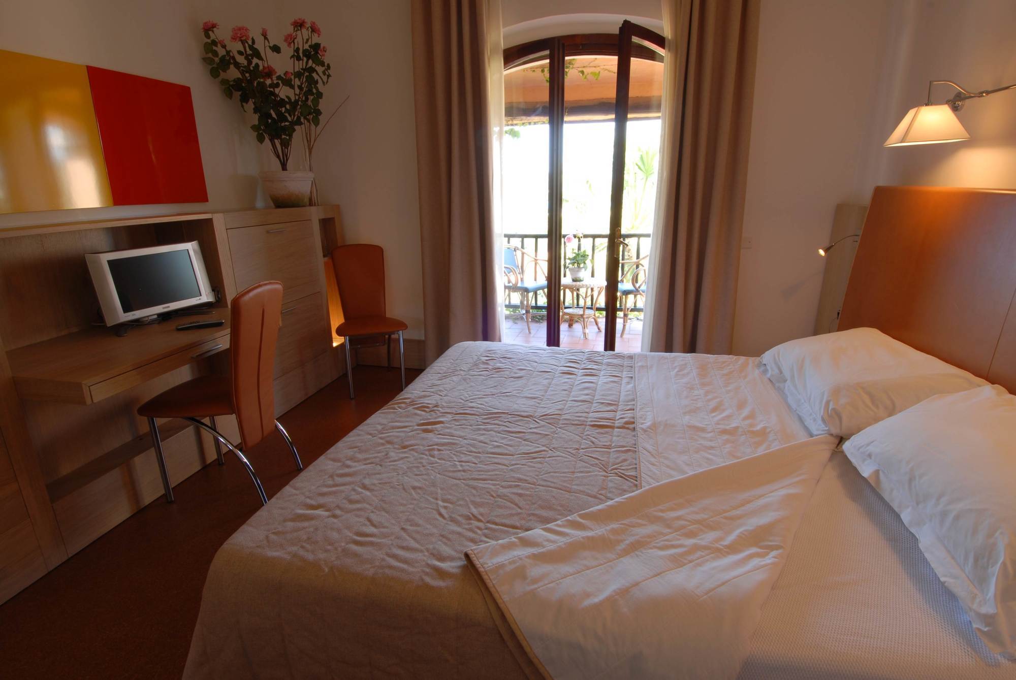 Hotel Le Ginestre Porto Cervo Exterior foto