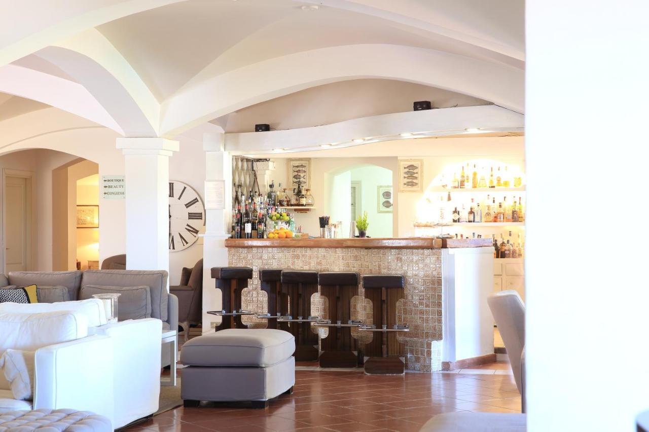 Hotel Le Ginestre Porto Cervo Exterior foto